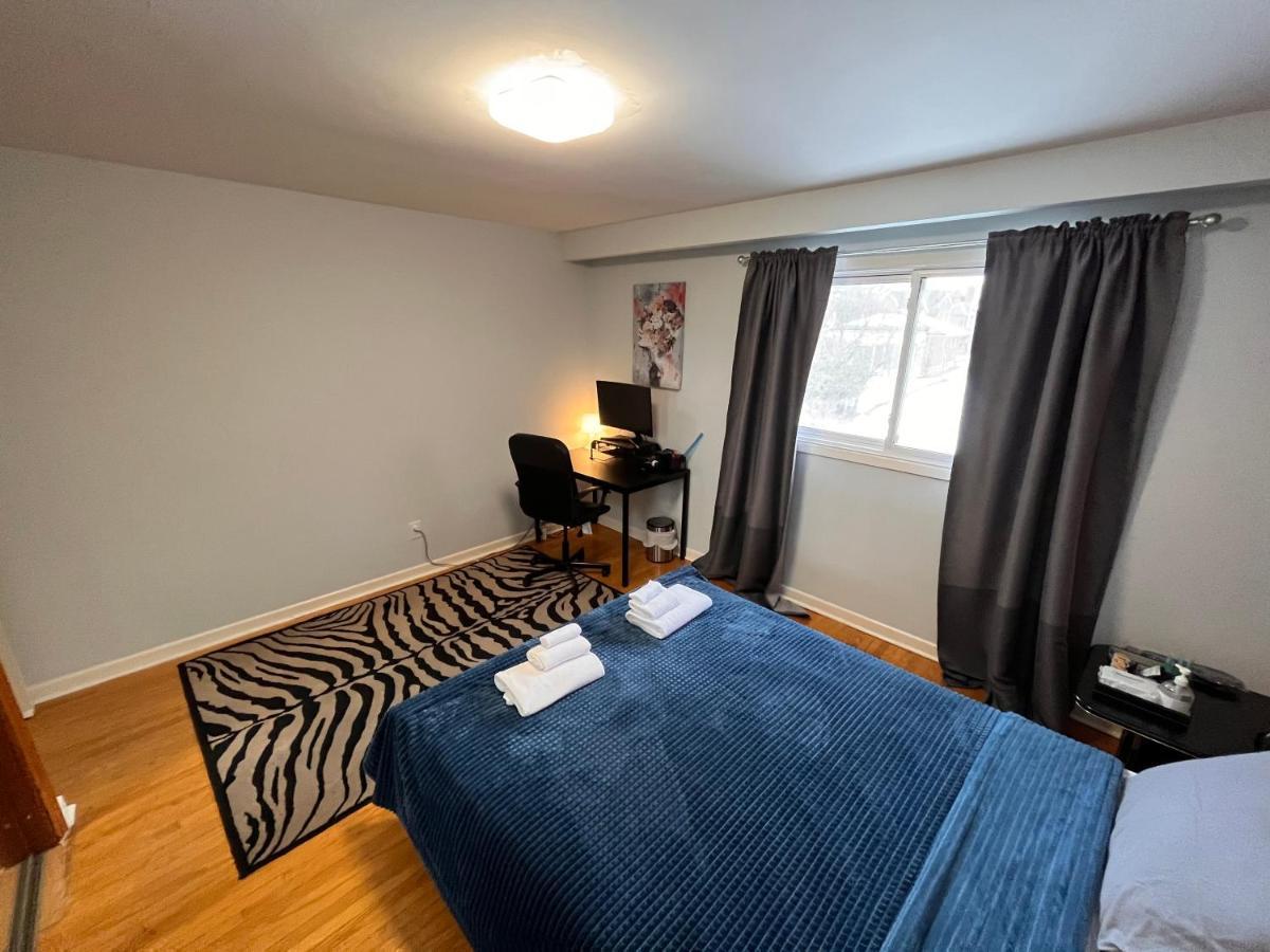 Spacious Private Room Near Finch Station Toronto Extérieur photo